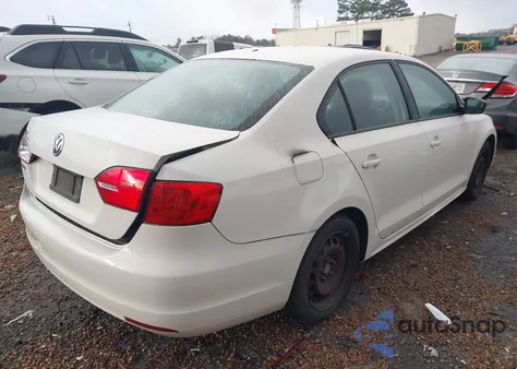 2012 Volkswagen Jetta 2.0L S z USA, uszkodzony, nr VIN 3VW1K7AJ9CM333830